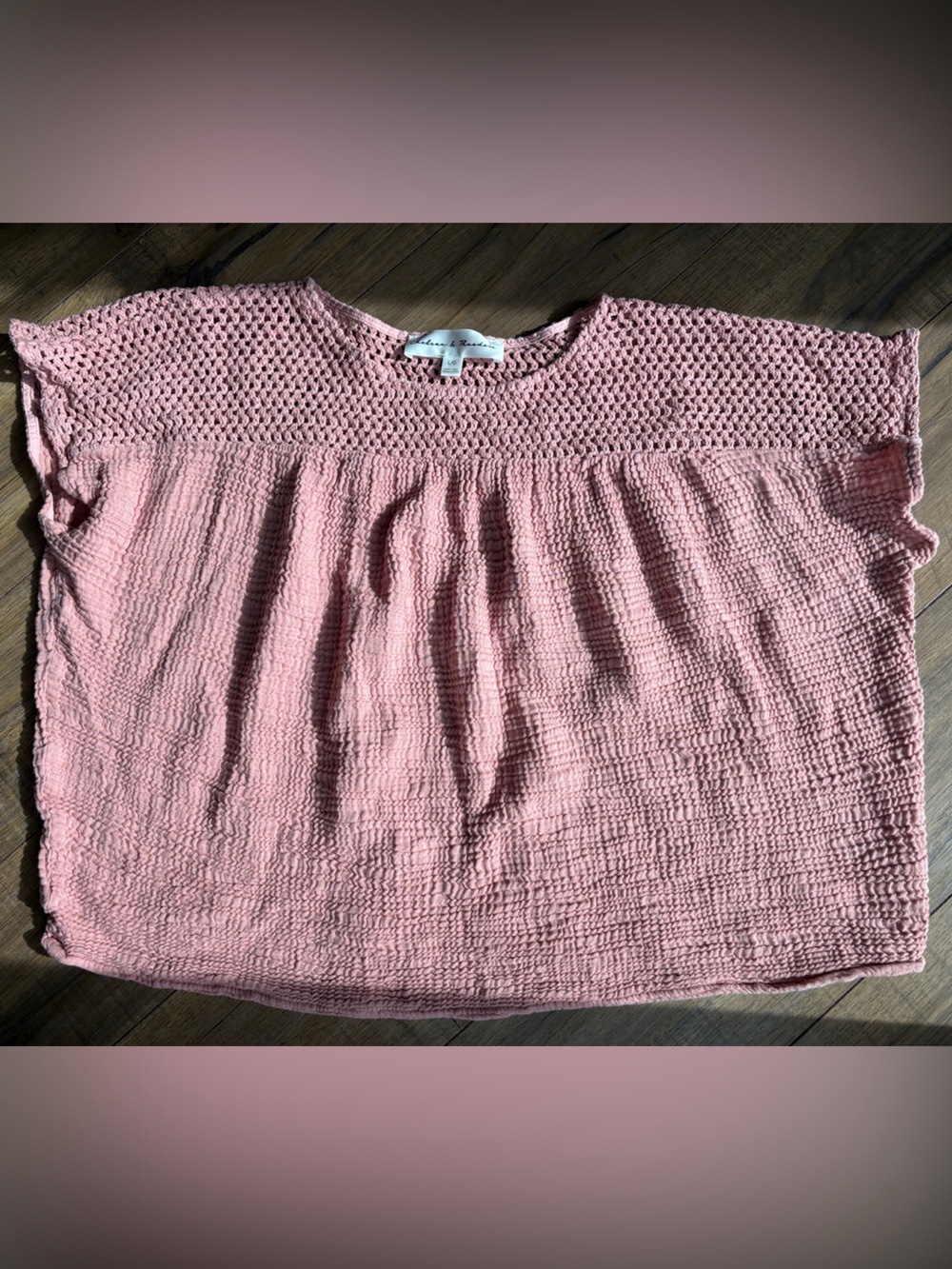 Chelsea & Theodore Light Pink Textured Knit Short-Sleeve Top